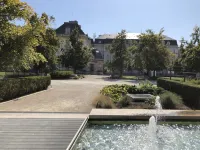 Le Charmant Zola Hyper Centre classé Hotels in Troyes