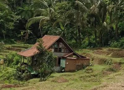 Duegoal Farmhouse Hotels near Dagang Laklak