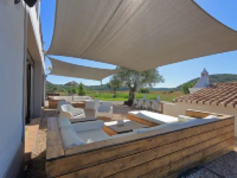 Quinta Tapada Do Gramacho Hotels in Estombar