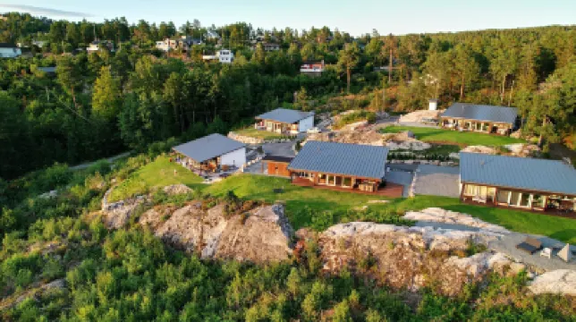 Cottage - Sleeps 14 With Fjord Views Hotels in 