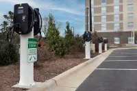 Hampton Inn & Suites Durham University Medical Center - parking