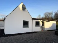 Gemütliches Ferienhaus am Waldrand - Homestays