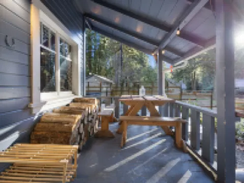 Charming Fishing Cabin with Hot Tub - Cozy Mountain Retreat