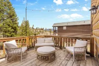 Grand Lake Getaway- Hot Tub, Pet Friendly, Views!