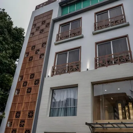 BayLeaf Inn Отели рядом с достопримечательностью «Корбинс Коув»
