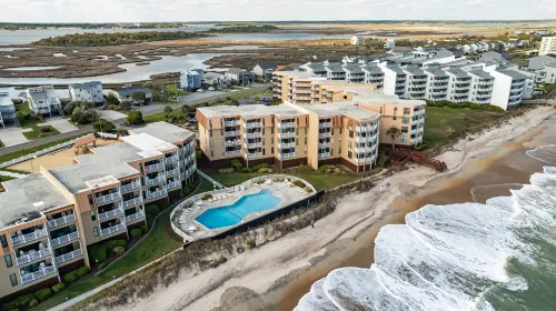 Beachfront Access and Panoramic Views - Charming Coastal Retreat