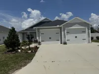 Modern Villa with Golf Cart and Enclosed Lanai - Stylish Escape
