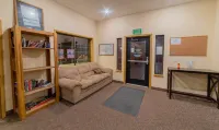 Luxurious Mountain Retreat with Hot Tub, Sauna, Games Hotels in Brian Head