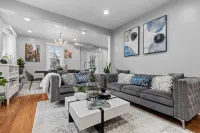 Boutique Ambiance with Modern Comforts - Elegant Tranquil Haven