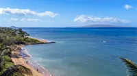 Inviting Space with Pool and Lush Community Amenities - Charming Retreat Hotels in Hawaii-Maui