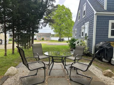 3 Bedroom Home Facing Inner harbor with 1st Floor King Bedroom.