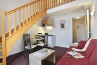 Vacancéole - les Demeures Champenoises Confort Hotels in Epernay