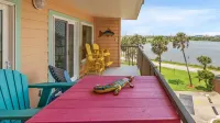 Ocean and Palm Views with Resort Pools - Stunning Family Retreat