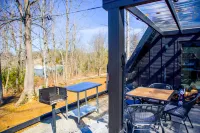 Red River Gorge Raven’s Summit Luxury HotTub WiFi Hotels in Wolfe County