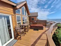 Private Deck and Full Size Hot Tub - Stunning Serene Cabin