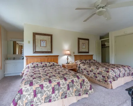 4 Seasons at Beech Mountain Hotels in Beech Mountain
