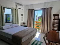 Pousada Makani Kai Hotels near Avai Esporte Shopping
