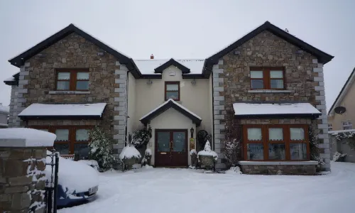 Avlon House Bed and Breakfast