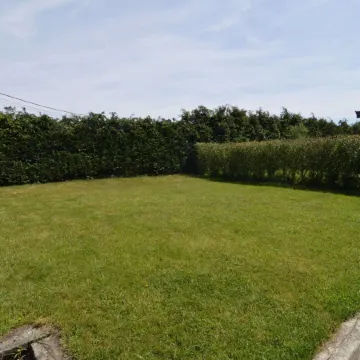 Modern Stay with Hot Tub