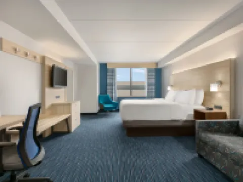 Holiday Inn Express & Suites NORFOLK AIRPORT by IHG Hotels in Norfolk