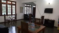 Enrich Bungalow - pemandangan pegunungan