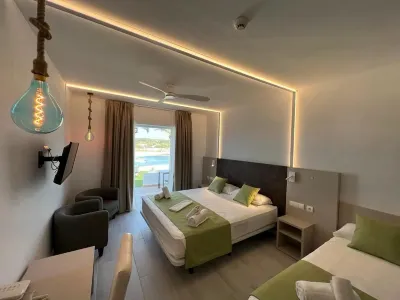 Hotel Roca Bella Hotels in La Savina