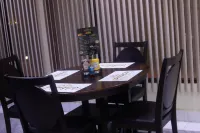 皮亞爾科皇冠酒店 - 早餐