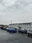Quality Inn & Suites Grove City-Outlet Mall - Parking