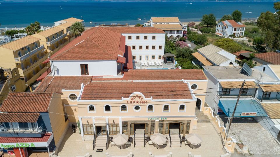 Lefkimi Hotel