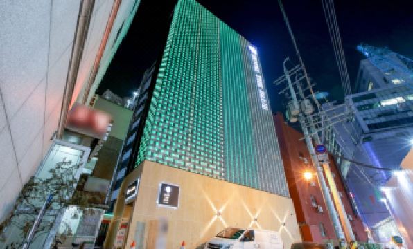 ソウル 호텔 더 블루 천호(Hotel the Blue Cheonho) 3つ星 ホテル プール