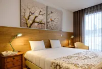 RITO HALL DA SERRA Hotels in Alvados