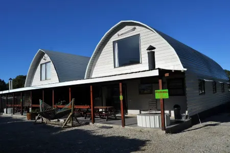 Arch Cabins Self Catering Homes Storms River