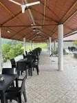 Hosteria Mana - parking
