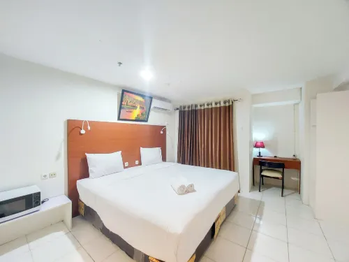 Good and Restful Studio (No Kitchen) at Sentraland Medan Apartment Hôtels à : Medan Area