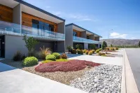 Central Park Apartments Hotels in Cromwell