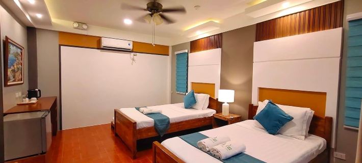 La Luz Beach Resort Hotels in Batangas Province