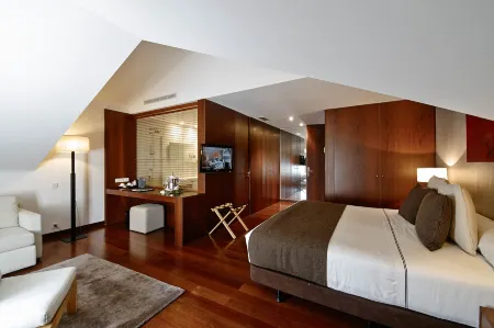 Hotel Carris Porto Ribeira