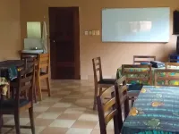 Hotel Park House Ξενοδοχεία στην πόλη Igara