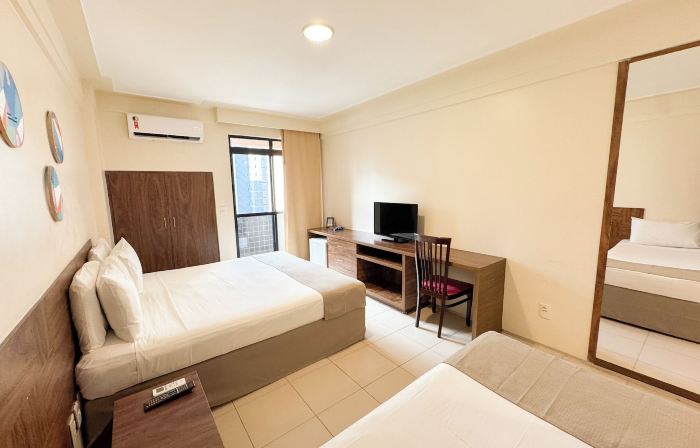 D8 Hotel Express