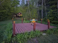 Enjoy your Getaway at the Peaceful Lakefront Chalet!