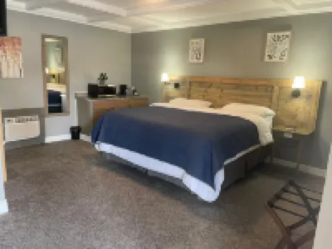 藍寶石汽車旅館