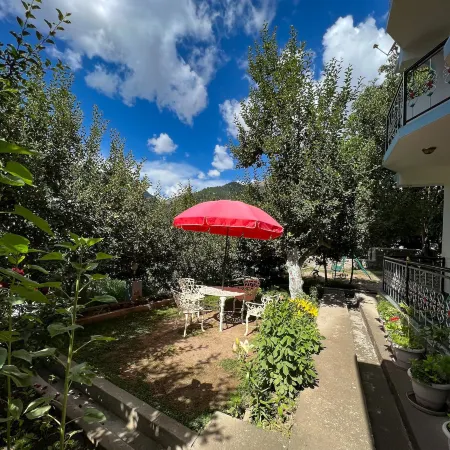 Hotel Prakash Regency Sangla