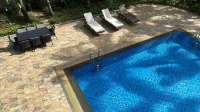 Elegant and Spacious 2Br at Apartment Simprug Park Residences Hotel di Kebayoran Lama