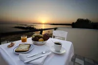 Sea Breeze Hotels in Galatas