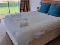 Modern Peaceful Open Plan 1-Bed Apartment Rutland Hotels in Oakham