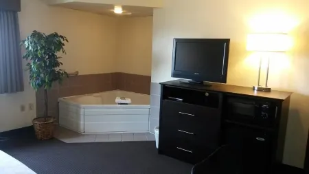 Cobblestone Hotel & Suites - Wisconsin Rapids