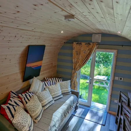 Emlyn's Coppice - Luxury Woodland Glamping