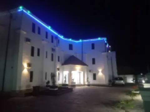 Fmmm1 Hotéis em Agbor