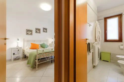 GuestHost - Casa Selleri Terrace Apartment