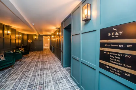 Stay Hotel Отели рядом с достопримечательностью «Университет Хаддерсфилд Квинсгейт Кампус»